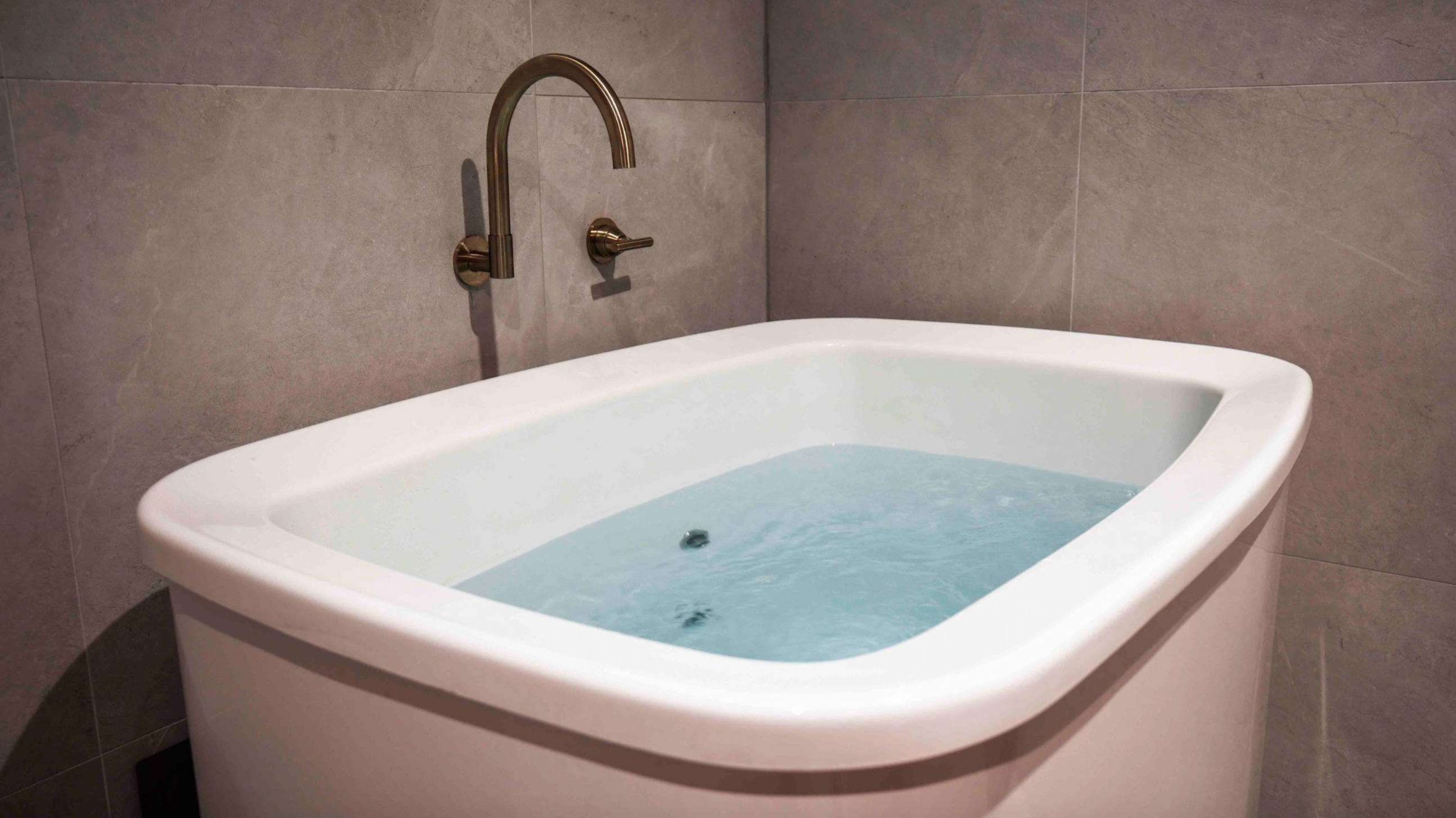 UNLEASH THE POWER OF BROWN FAT